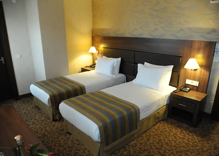 Rhiss Maltepe Hotel 3*