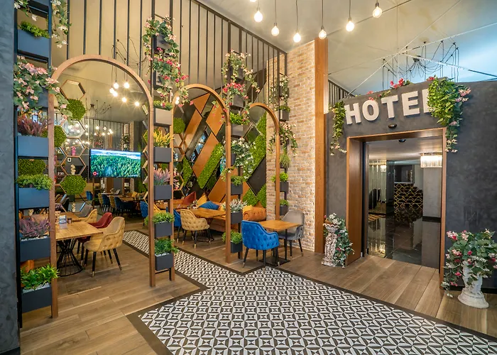 Hotel Rhiss Maltepe 3*