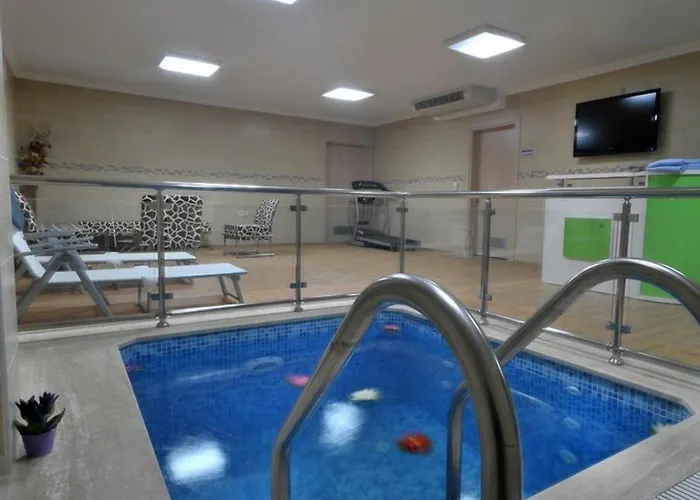 Hotel Rhiss Maltepe 3*