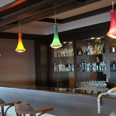 Hotel Rhiss Maltepe 4*