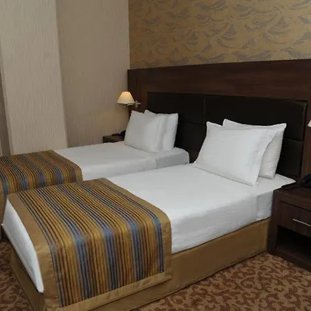 Rhiss Maltepe Hotel 4*