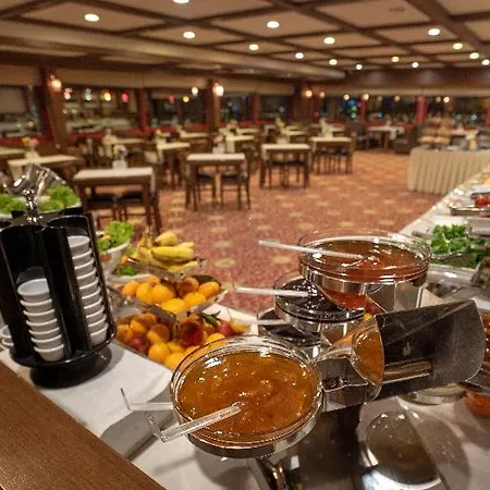 Rhiss Maltepe Hotel 4*